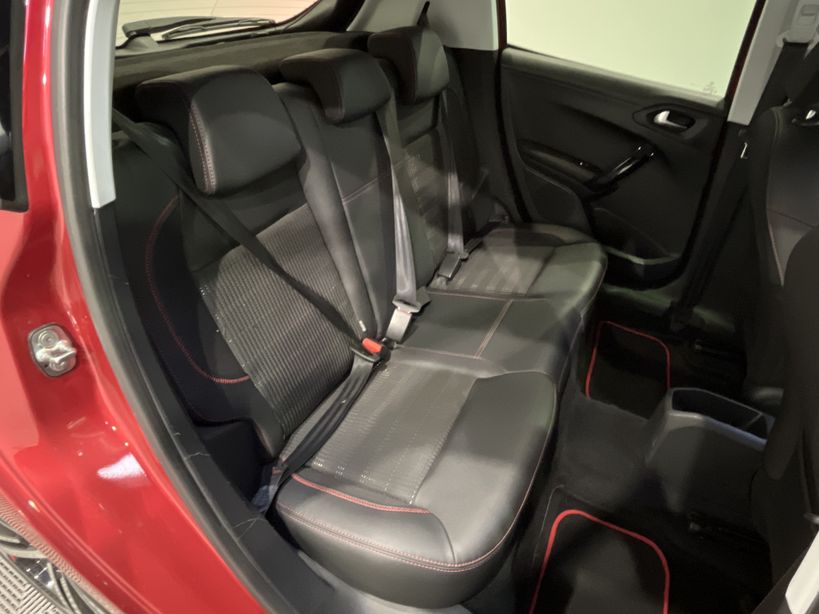 PEUGEOT 208 2019 - Photo n°39