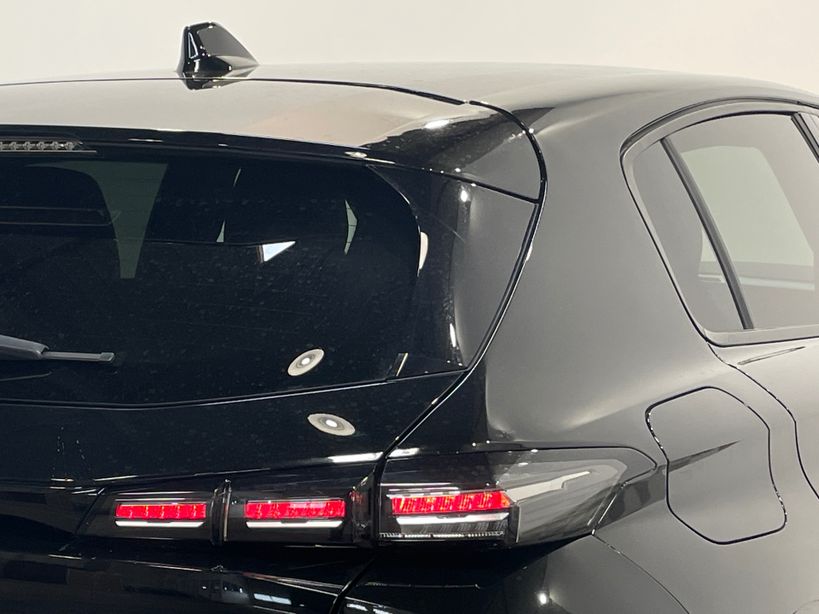 PEUGEOT 308 2023 - Photo n°8