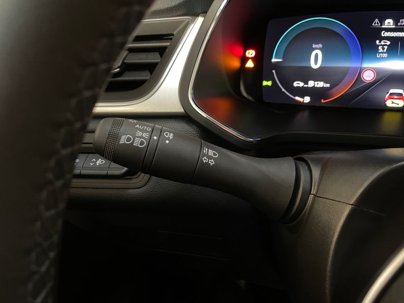 RENAULT CAPTUR 2023 - Photo n°33