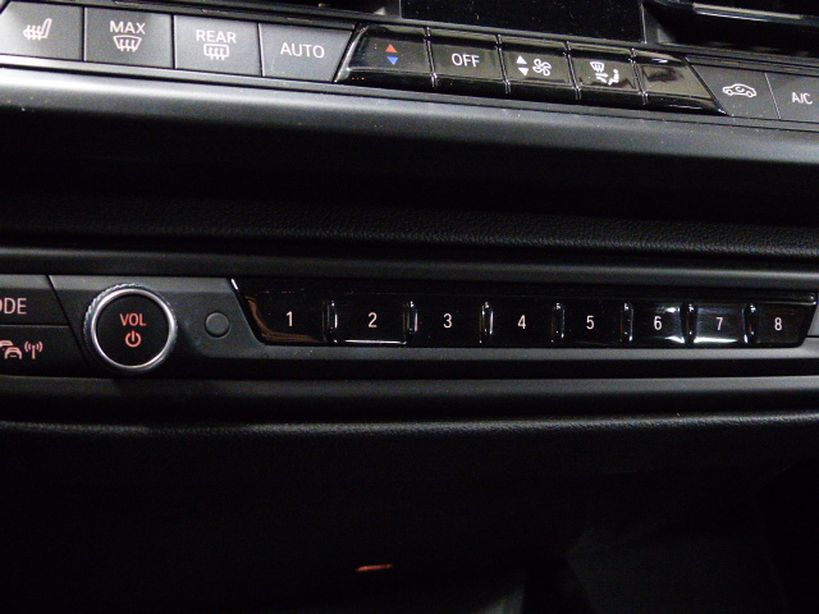 BMW SERIE 1 F40 2020 - Photo n°10