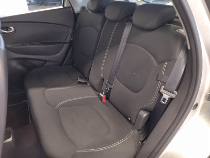 RENAULT CAPTUR 2019 - Photo n°17