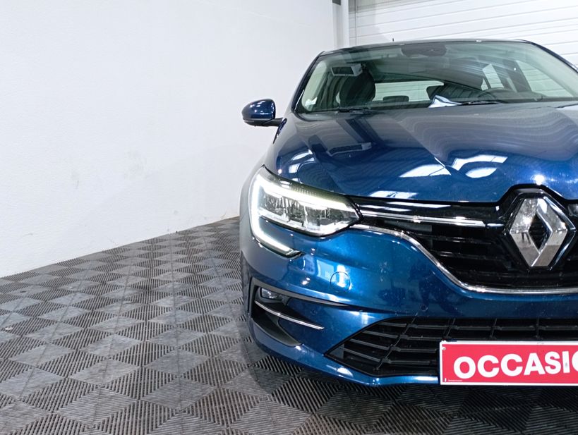 RENAULT MEGANE IV BERLINE 2020 - Photo n°5