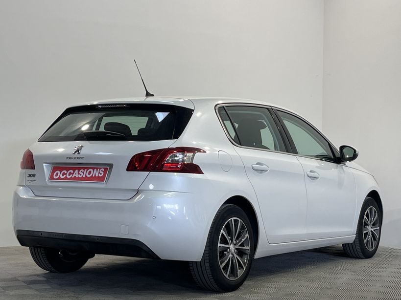 PEUGEOT 308 2015 - Photo n°3