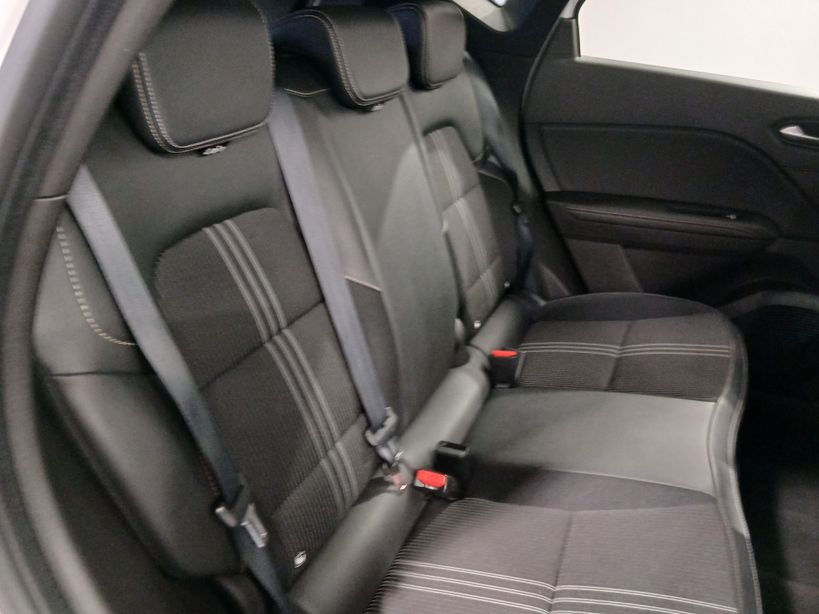 RENAULT CAPTUR 2022 - Photo n°7