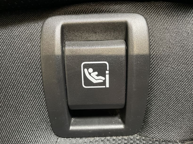 RENAULT MEGANE IV ESTATE 2021 - Photo n°43