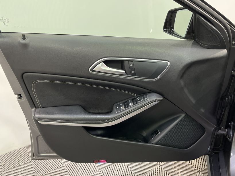 MERCEDES CLASSE GLA 2015 - Photo n°34