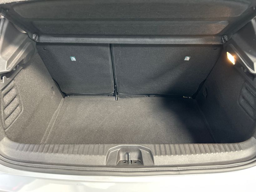 RENAULT CLIO V 2023 - Photo n°36