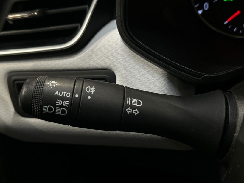 RENAULT CLIO V 2023 - Photo n°25