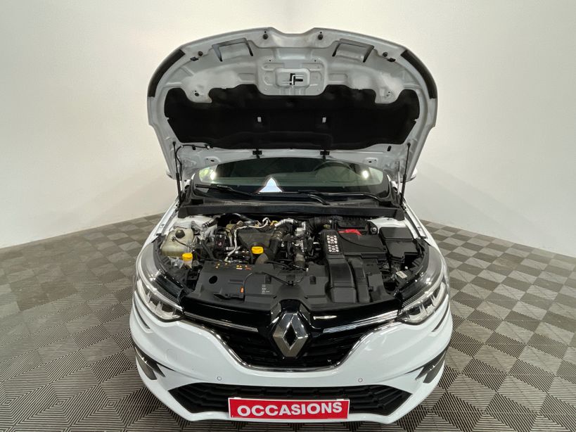 RENAULT MEGANE IV BERLINE 2021 - Photo n°2
