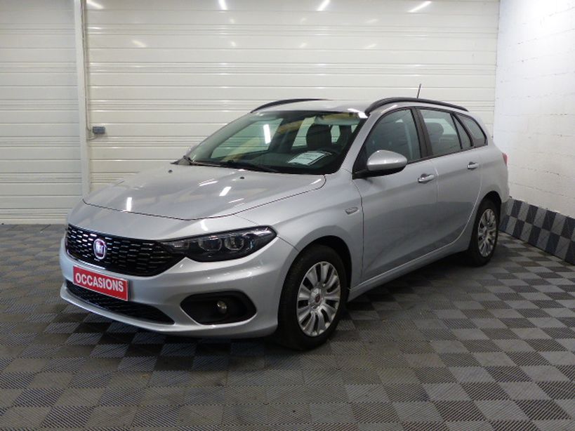 FIAT TIPO STATION WAGON 2017 - Photo n°1