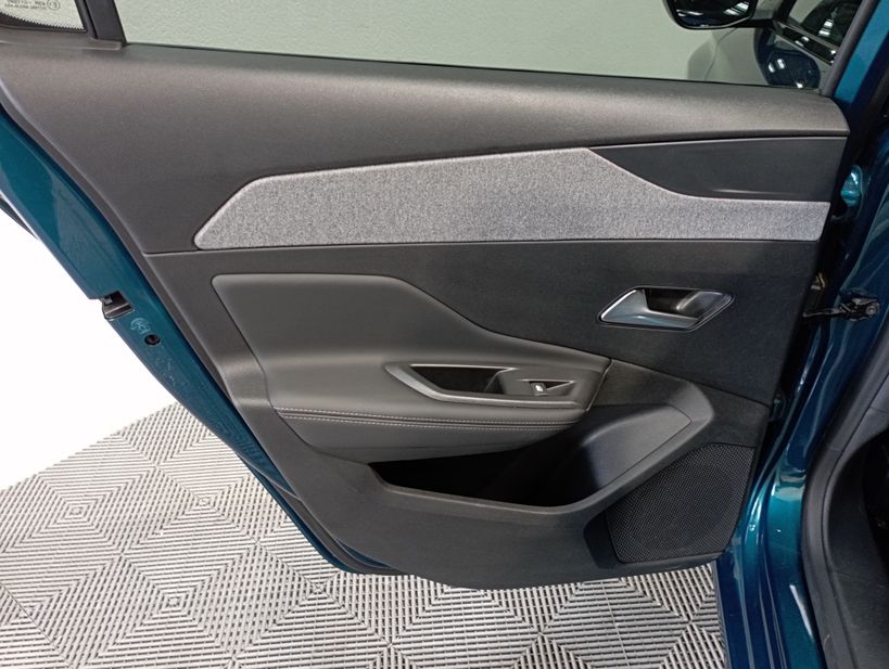 PEUGEOT 308 2024 - Photo n°17