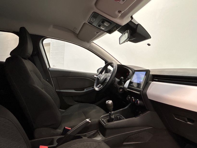RENAULT CLIO V 2022 - Photo n°17