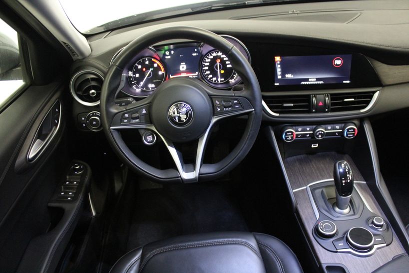 ALFA ROMEO GIULIA 2017 - Photo n°17