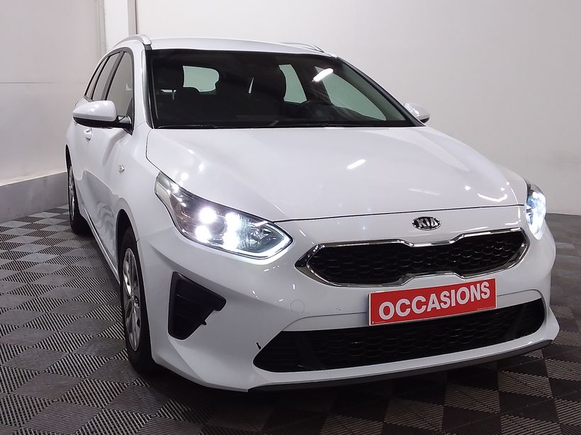 KIA CEED SW 2020 - Photo n°3