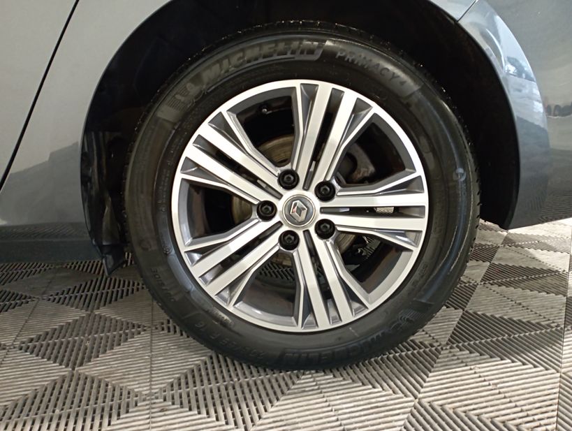 RENAULT MEGANE IV ESTATE 2021 - Photo n°34
