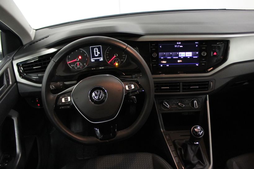 VOLKSWAGEN POLO 2019 - Photo n°8
