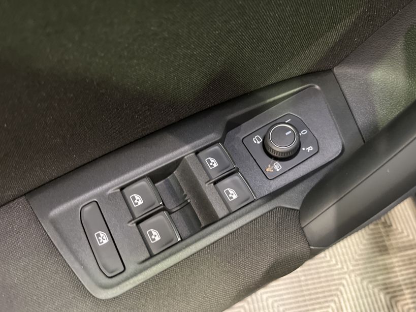 VOLKSWAGEN TIGUAN 2019 - Photo n°35