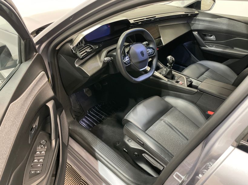 PEUGEOT 308 2023 - Photo n°11