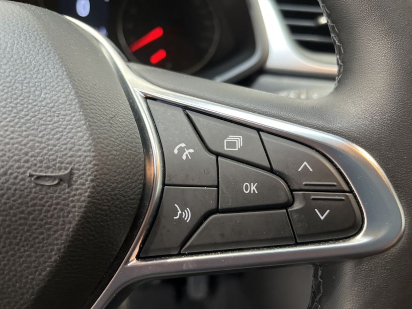 RENAULT CAPTUR 2021 - Photo n°26