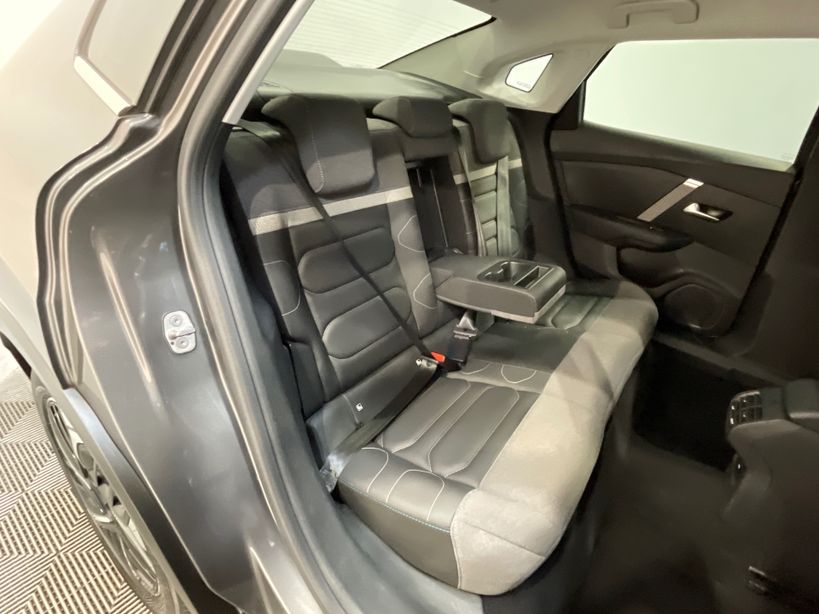 CITROEN C4 X 2023 - Photo n°35