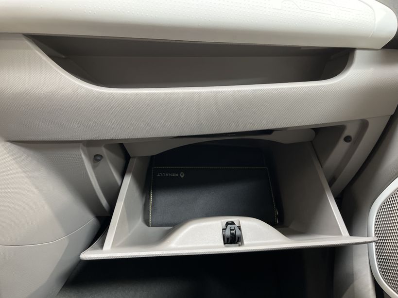RENAULT ZOE 2018 - Photo n°23