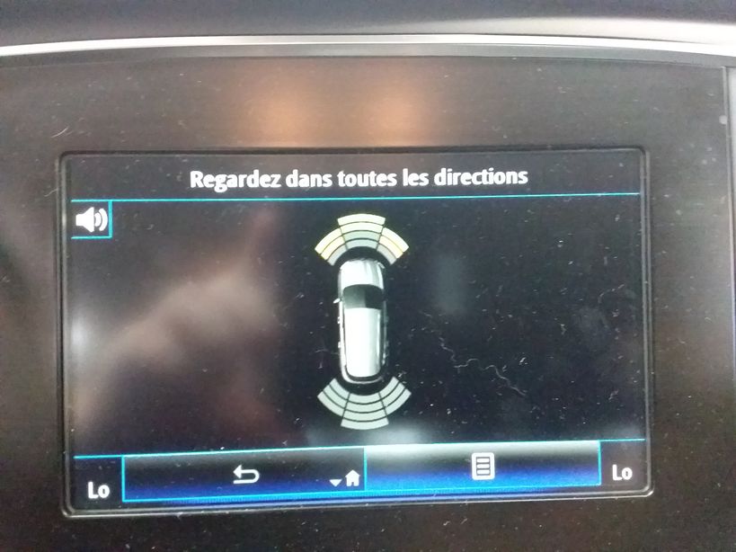 RENAULT MEGANE IV ESTATE BUSINESS 2019 - Photo n°25