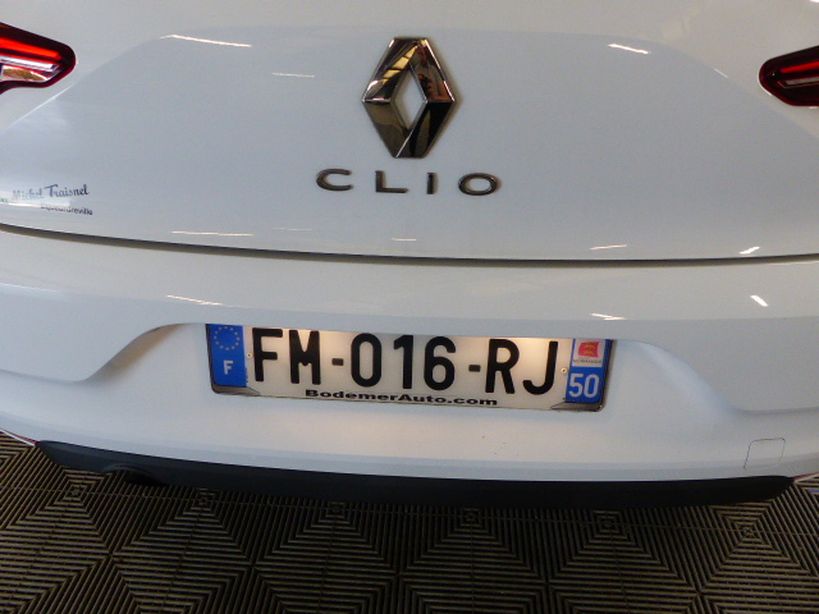 RENAULT CLIO V 2019 - Photo n°4