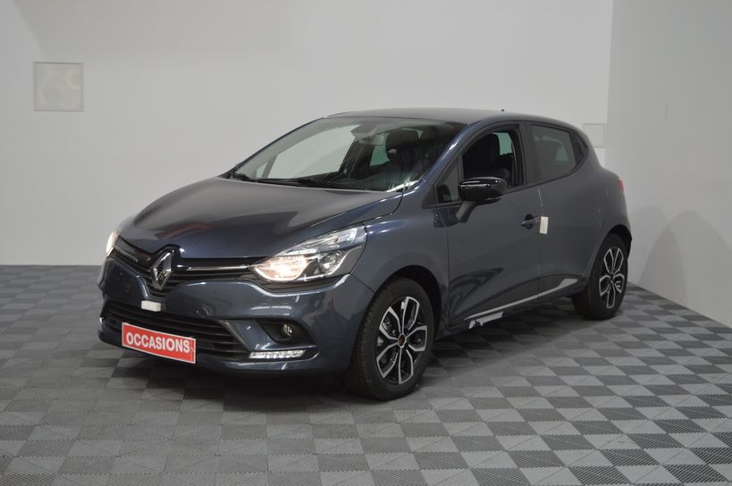 RENAULT CLIO IV 2020 - Photo n°1