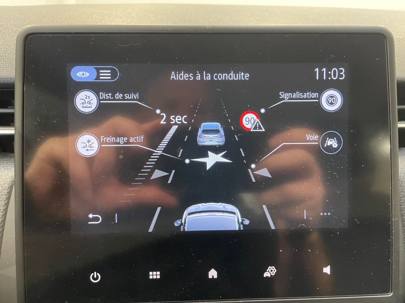 RENAULT CLIO V 2021 - Photo n°20