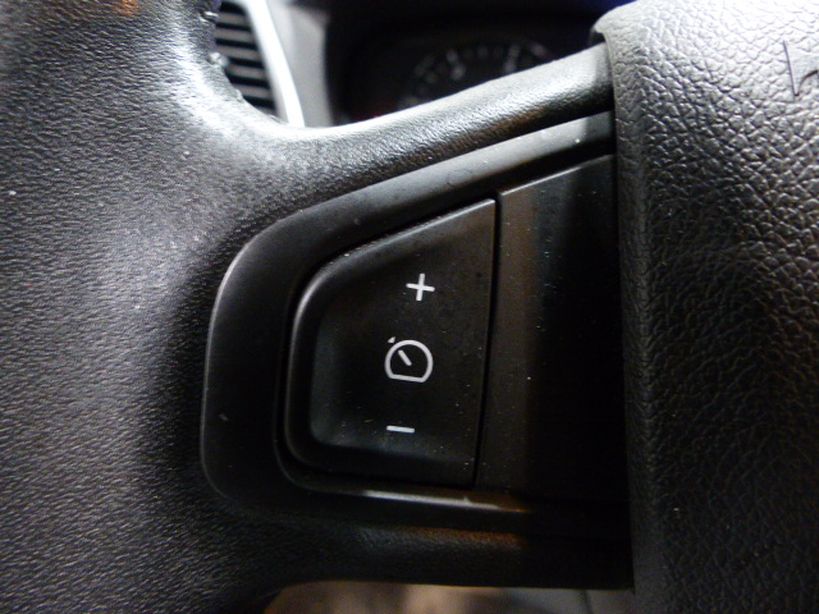 RENAULT LAGUNA COUPE 2011 - Photo n°1