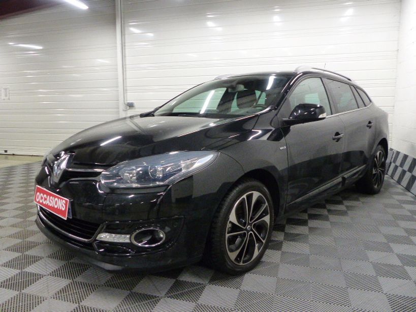 RENAULT MEGANE III ESTATE 2015 - Photo n°14