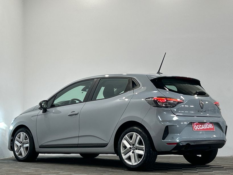 RENAULT CLIO V 2024 - Photo n°4