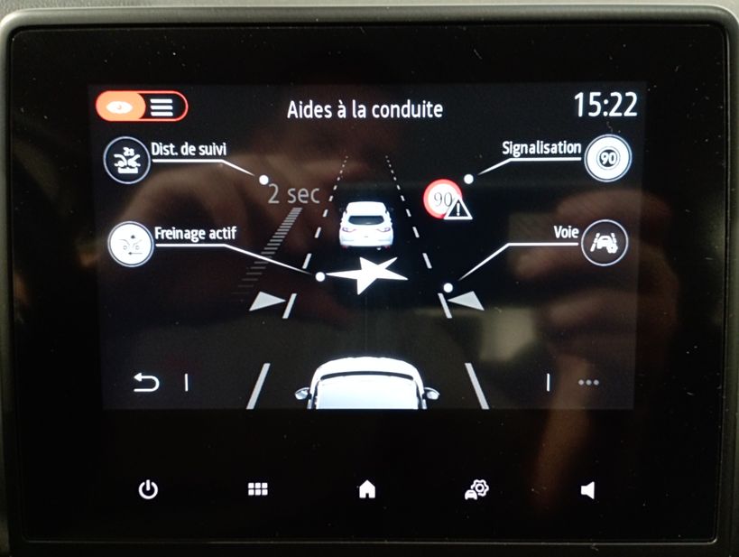 RENAULT CLIO V 2020 - Photo n°20