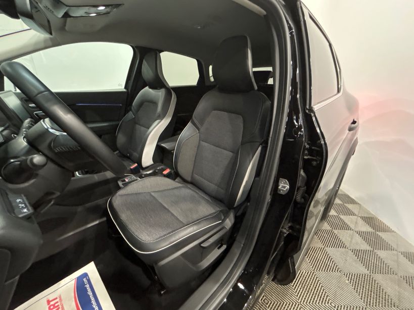 RENAULT CAPTUR 2024 - Photo n°9