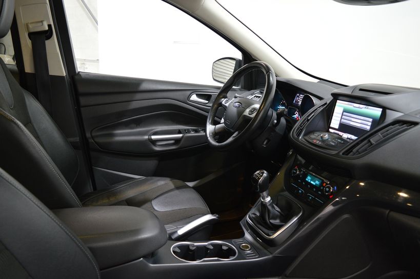 FORD KUGA 2015 - Photo n°21