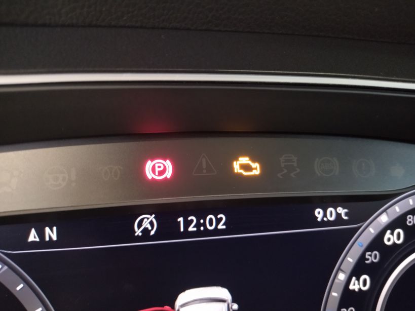 VOLKSWAGEN TIGUAN 2018 - Photo n°2