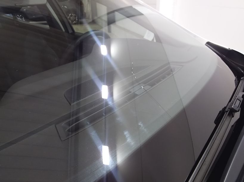 RENAULT MEGANE IV BERLINE 2023 - Photo n°4