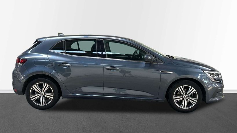 RENAULT MEGANE IV BERLINE 2022 - Photo n°4