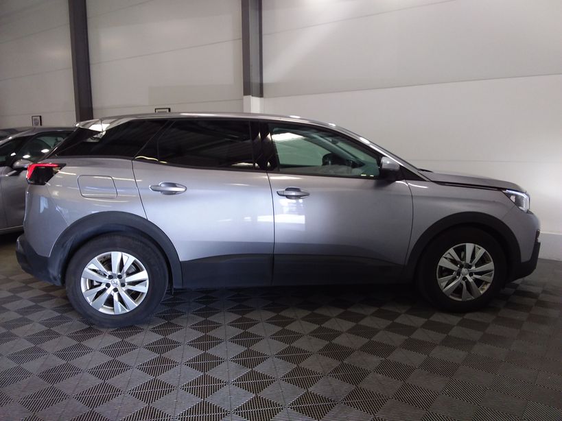 PEUGEOT 3008 BUSINESS 2019 - Photo n°31