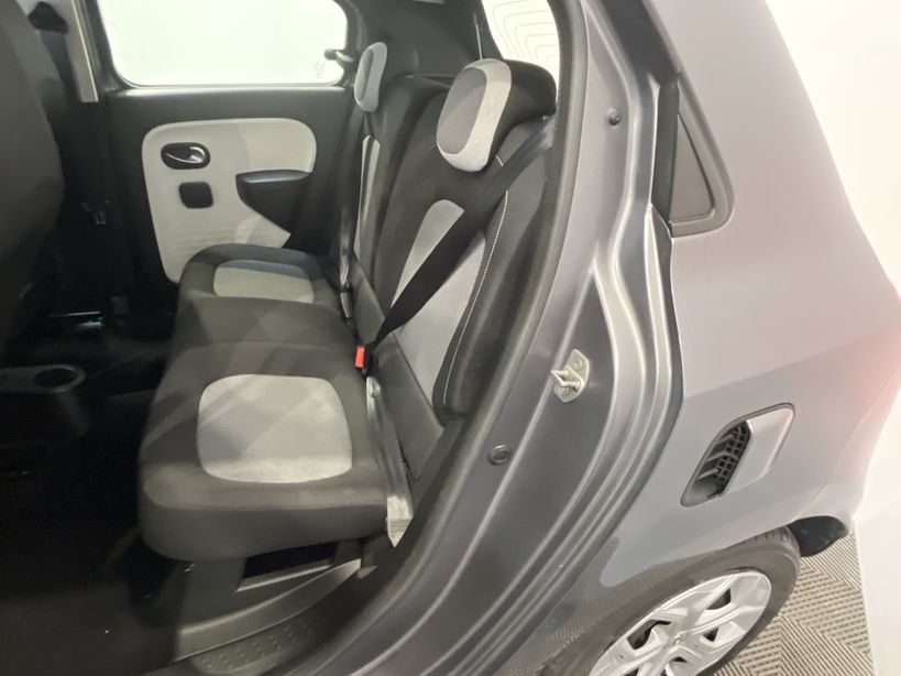 RENAULT TWINGO III 2020 - Photo n°10