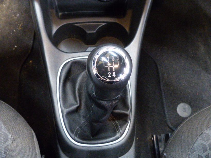 OPEL CORSA 2016 - Photo n°18
