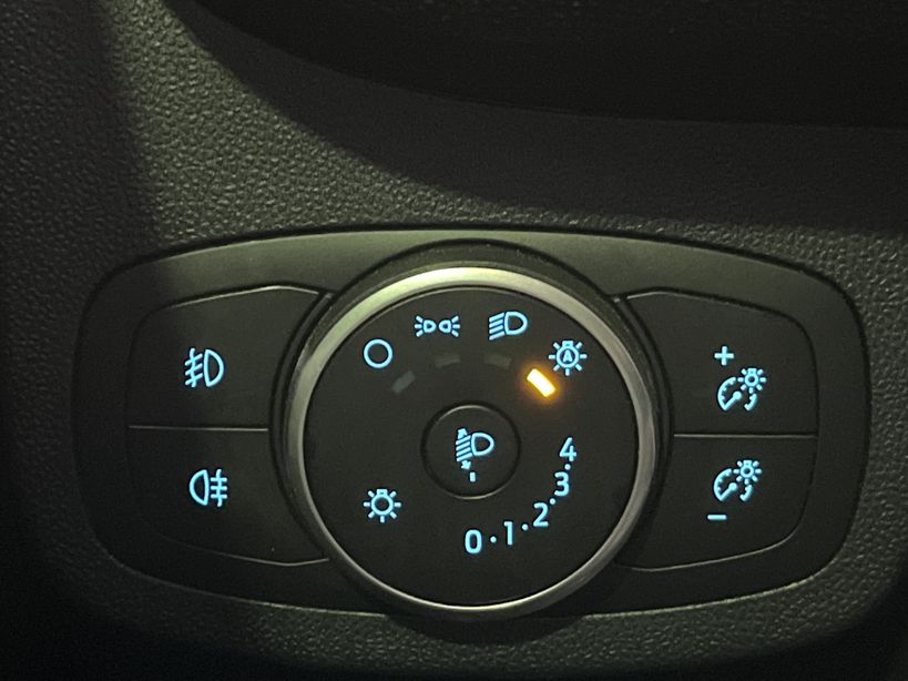 FORD FIESTA 2020 - Photo n°31