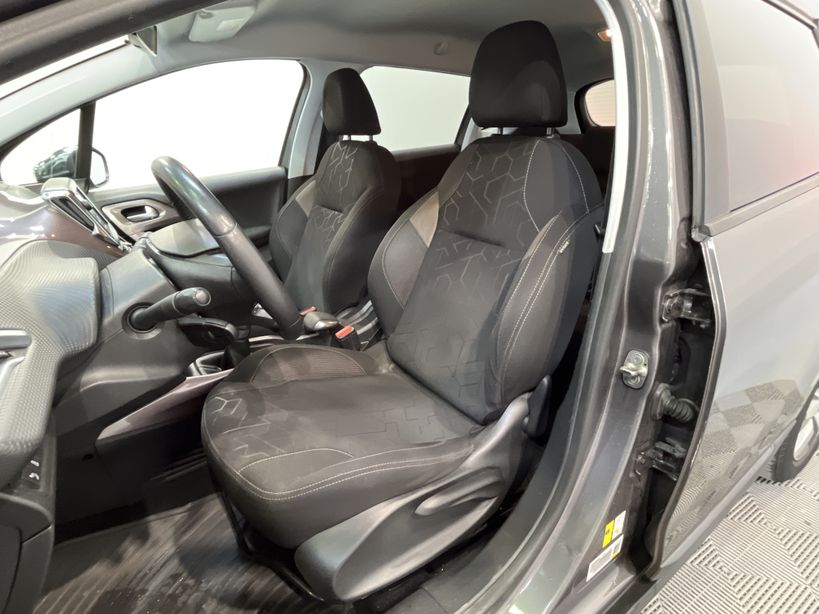 PEUGEOT 2008 2015 - Photo n°10