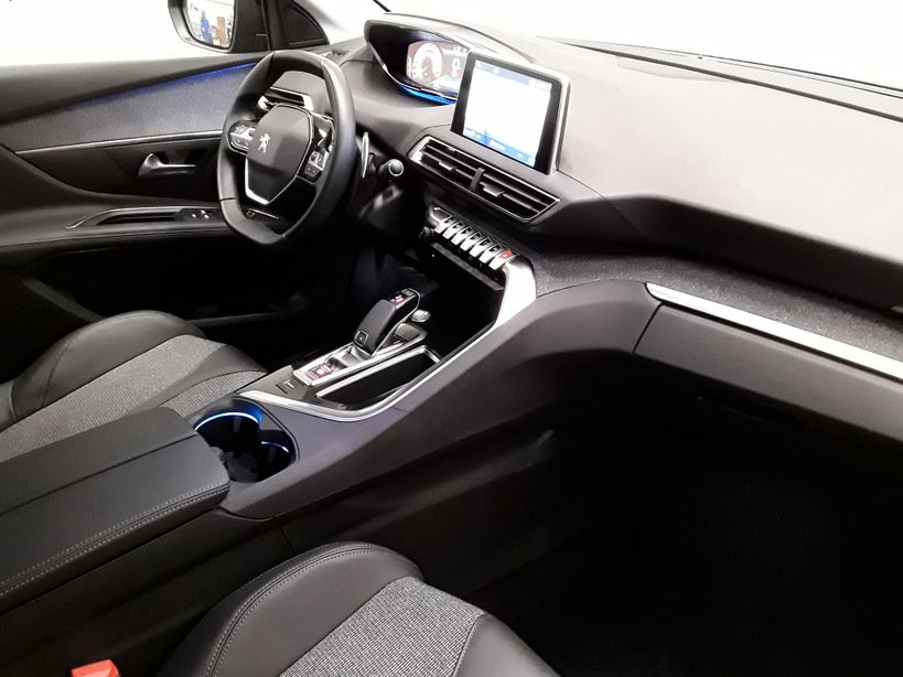 PEUGEOT 5008 BUSINESS 2020 - Photo n°5