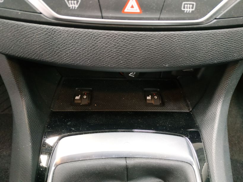 PEUGEOT 308 2019 - Photo n°29