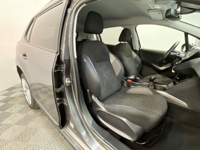 PEUGEOT 2008 2019 - Photo n°41