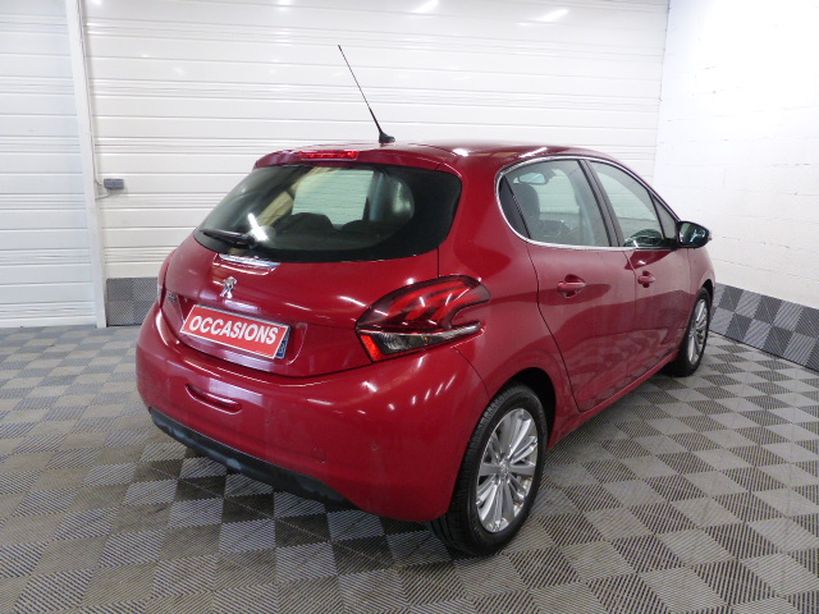 PEUGEOT 208 2018 - Photo n°10