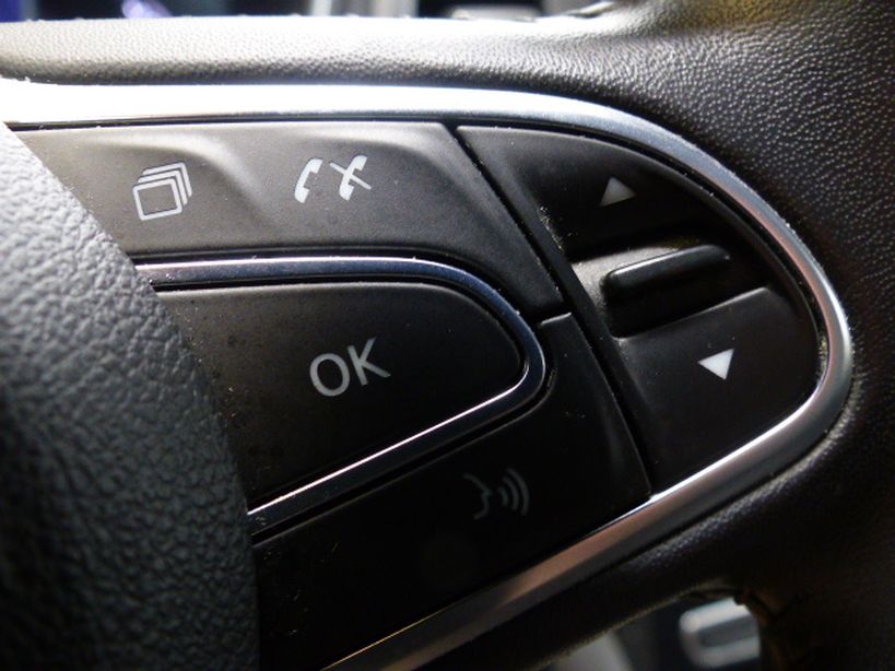 RENAULT MEGANE IV ESTATE BUSINESS 2020 - Photo n°29