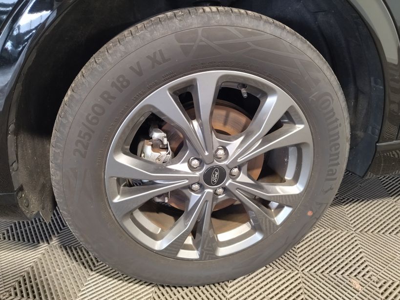 FORD KUGA 2021 - Photo n°4