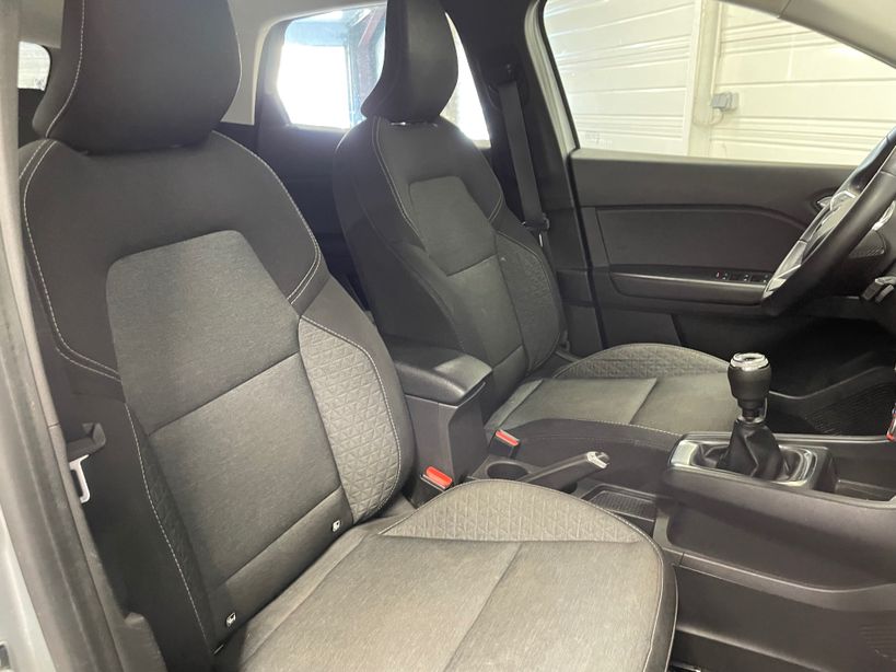 RENAULT CAPTUR 2022 - Photo n°11